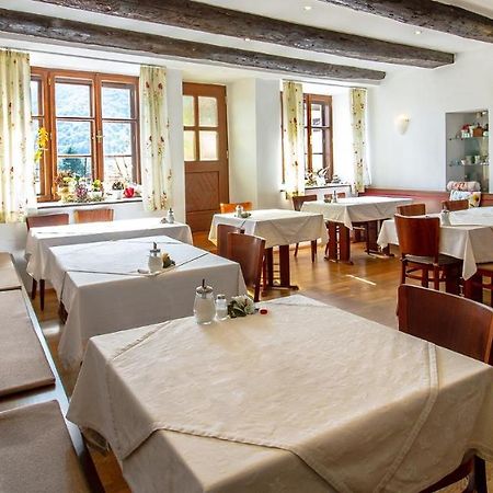 Pension Gaestehaus Heller Weissenkirchen in der Wachau Exterior photo