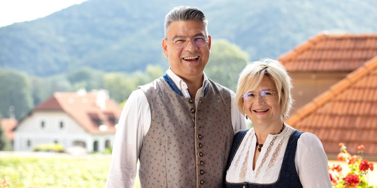 Pension Gaestehaus Heller Weissenkirchen in der Wachau Exterior photo